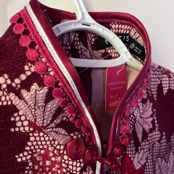 Red Embroidered Floral Qipao – Traditional Chinese Cheongsam Dress - Picture 2 of 5